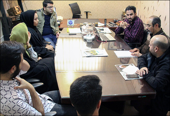 رئیس حوزه هنری قم بر توسعه تئاتر در مساجد تاکید کرد