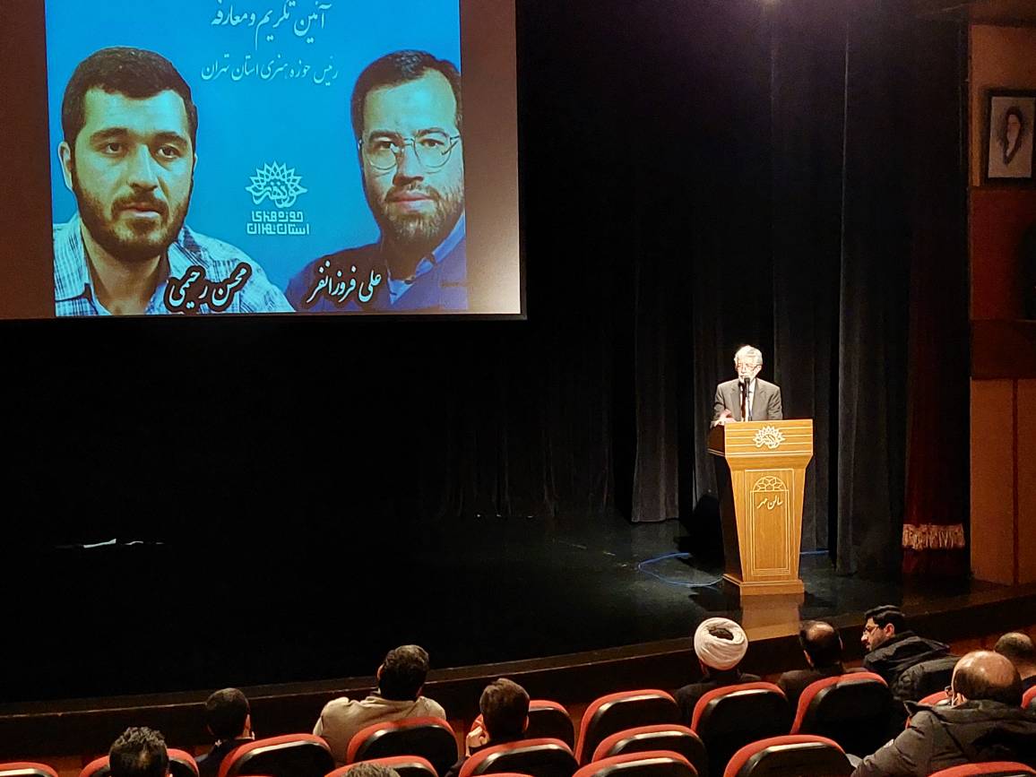 حوزه هنری نخستین شکوفه هنری درخت انقلاب است